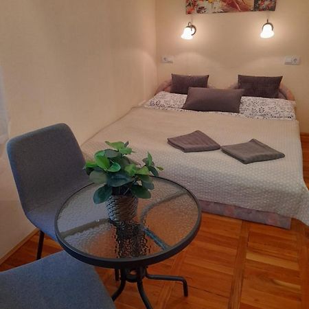 Zoeld Sziget Apartmanlakas 埃格尔 外观 照片